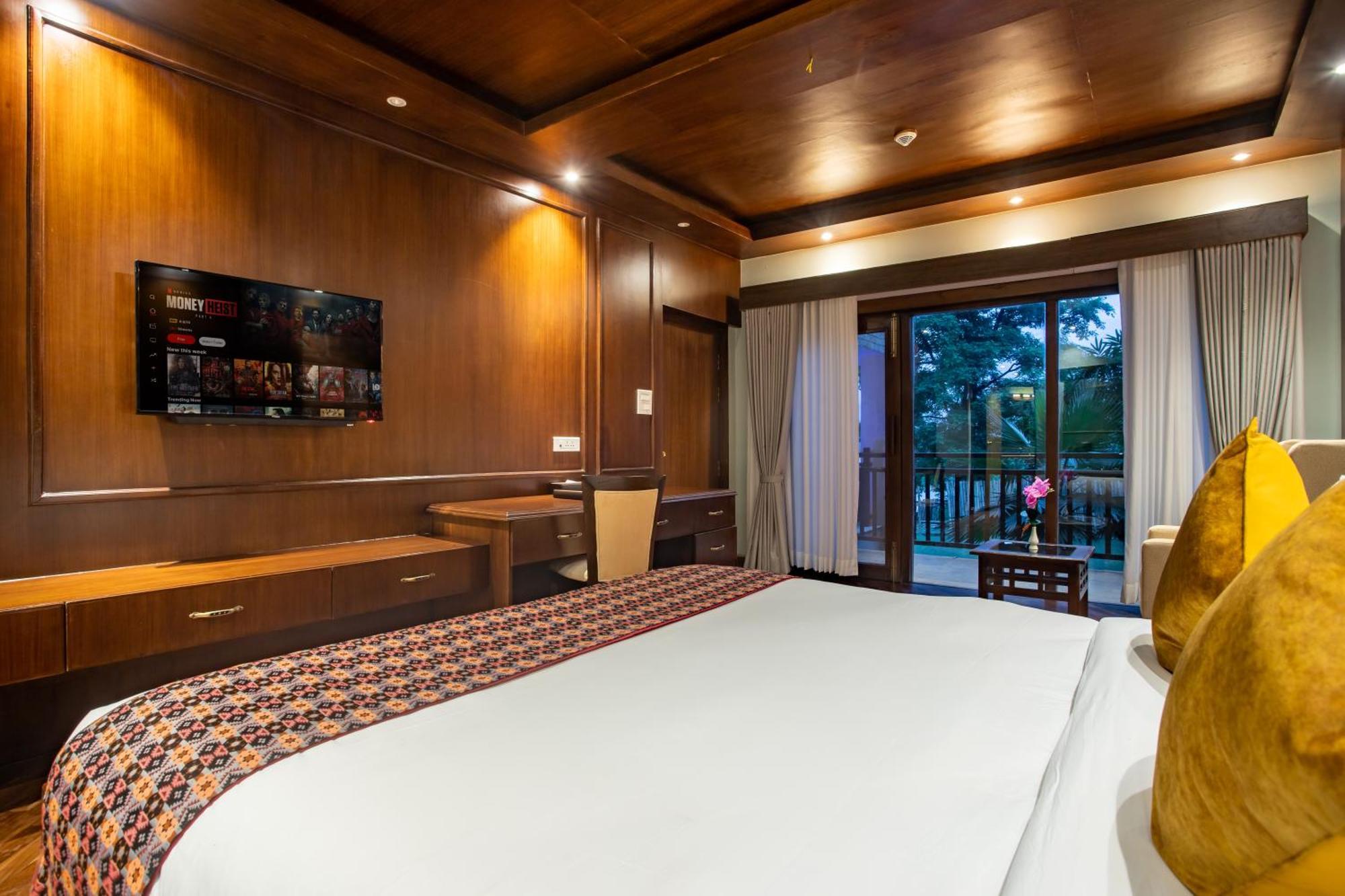 Regenta Resort & Spa By Riverside, Chitwan Exterior foto