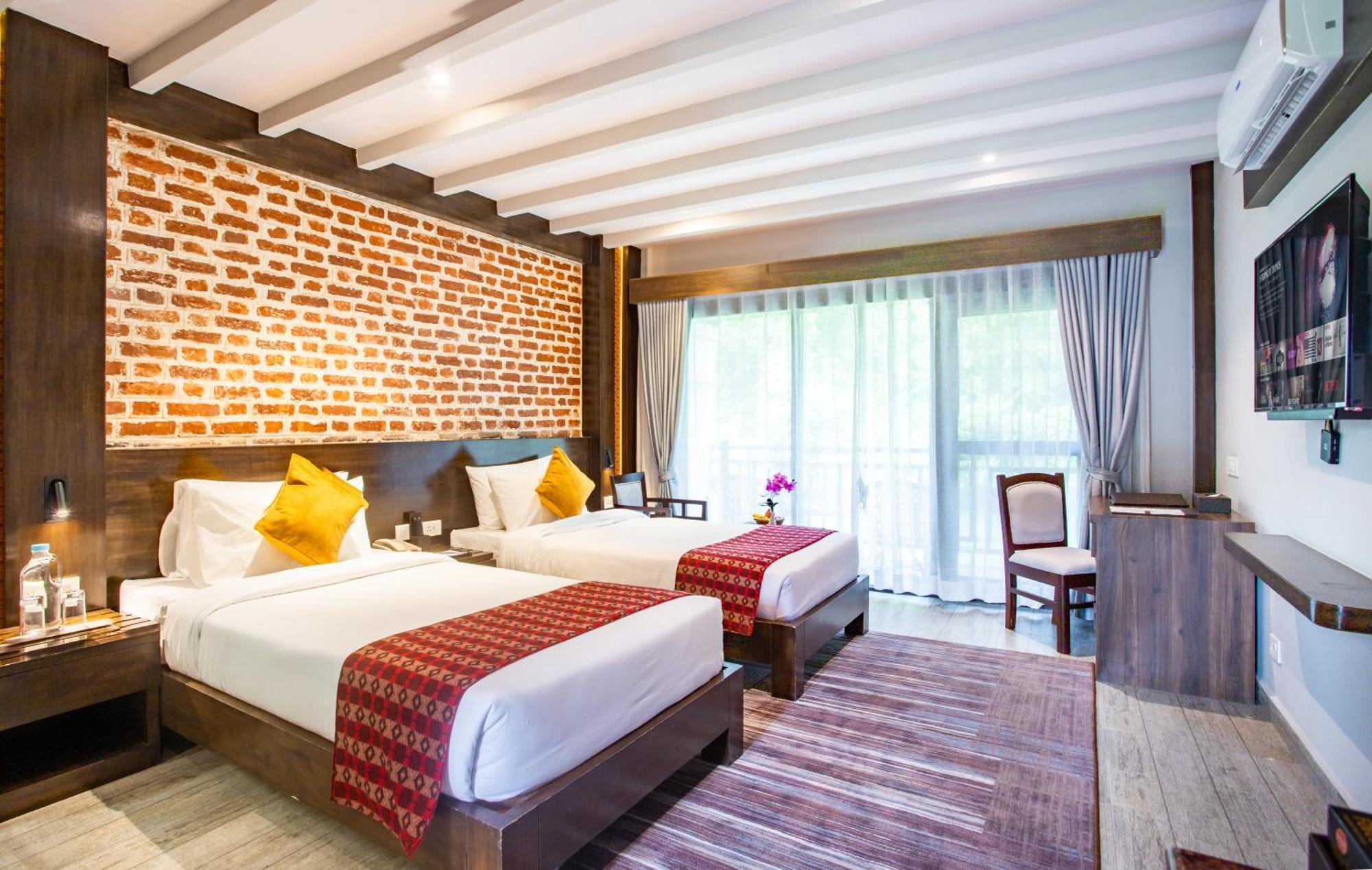 Regenta Resort & Spa By Riverside, Chitwan Exterior foto